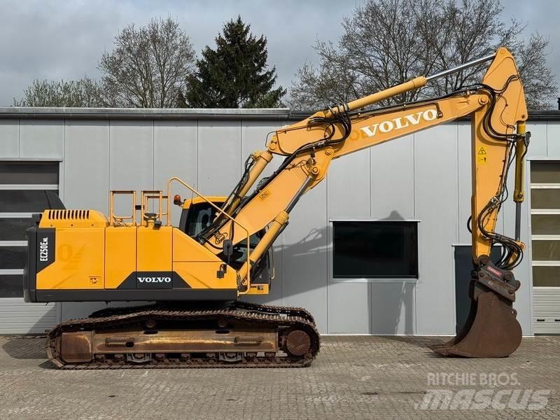 Volvo EC 250 ENL 履带挖掘机