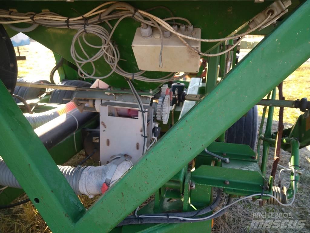 John Deere 740 A 9m 条播机