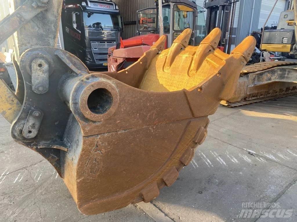 CAT 336EL 履带挖掘机