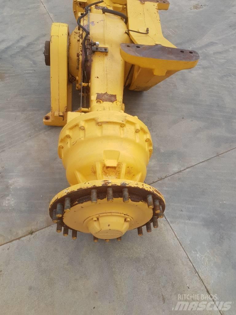 Volvo L 120 E 轴