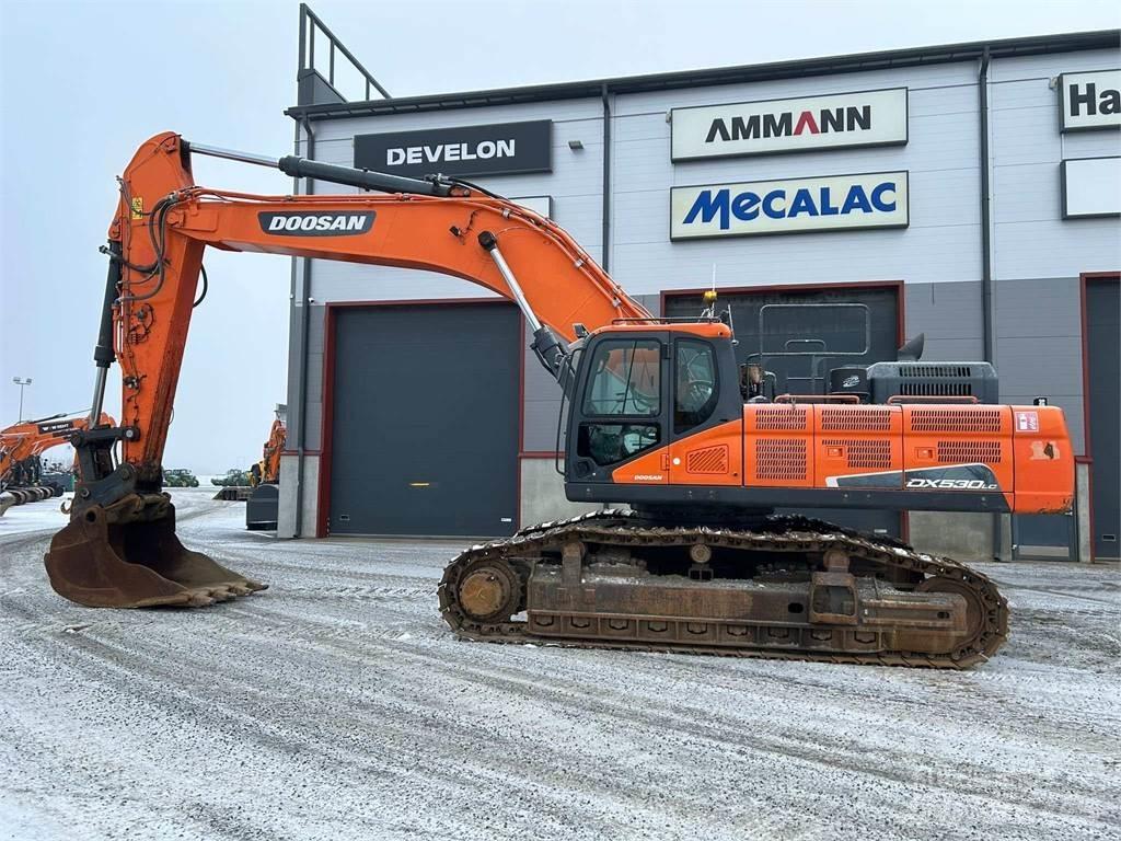 Doosan DX530LC-5 履带挖掘机