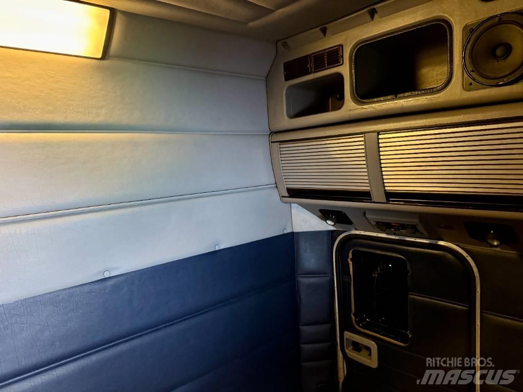 Peterbilt 389 牵引车