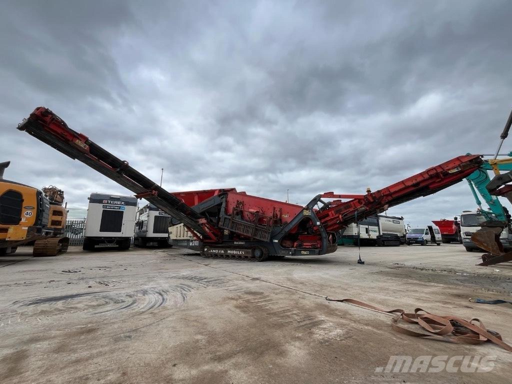 Sandvik QE 241 振动筛
