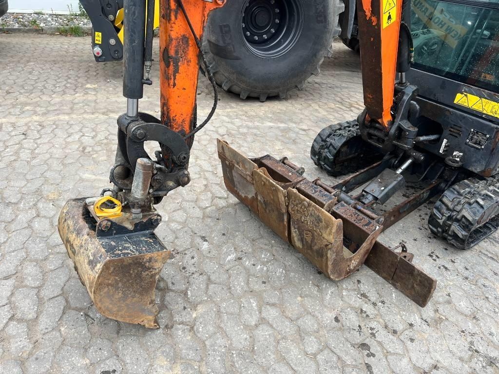Doosan DX 19 小型挖掘机