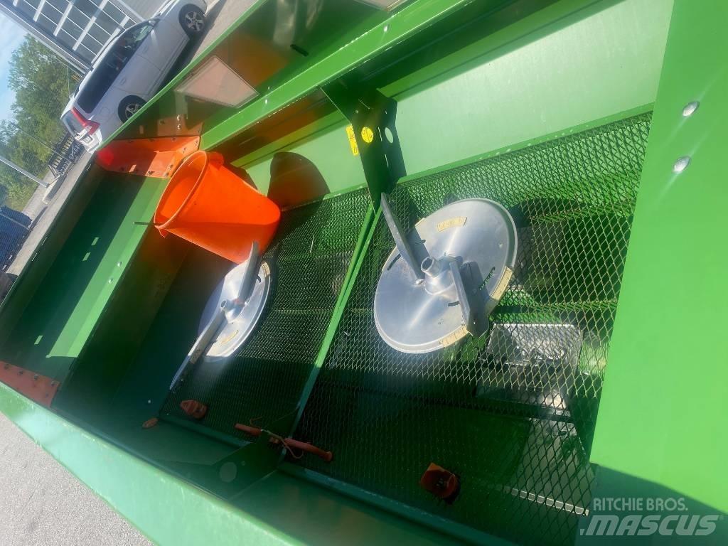 Amazone ZA-M 1500 矿物肥料撒播机