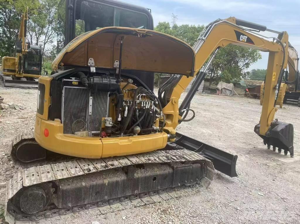 CAT 305 C CR 小型挖掘机
