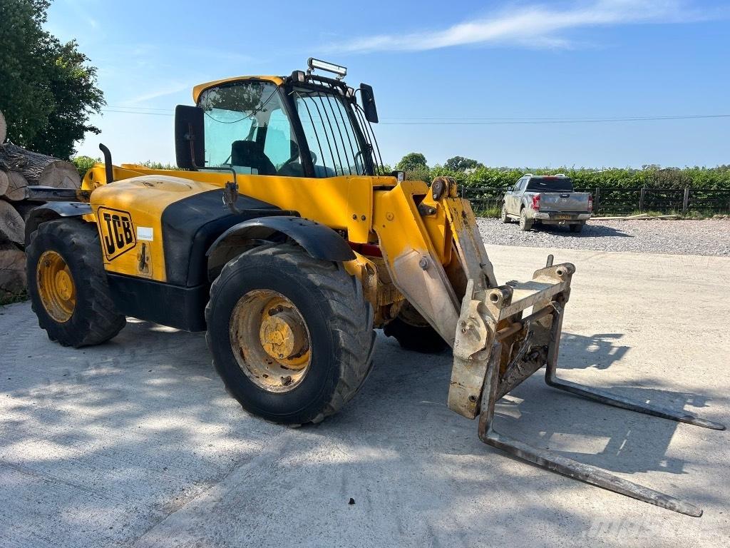 JCB 531-70 伸缩臂叉装车|叉装车