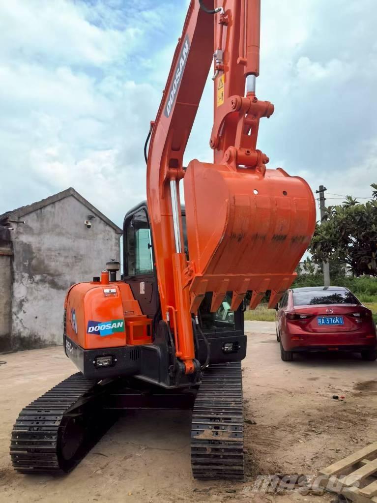 Doosan DH 60-7 小型挖掘机