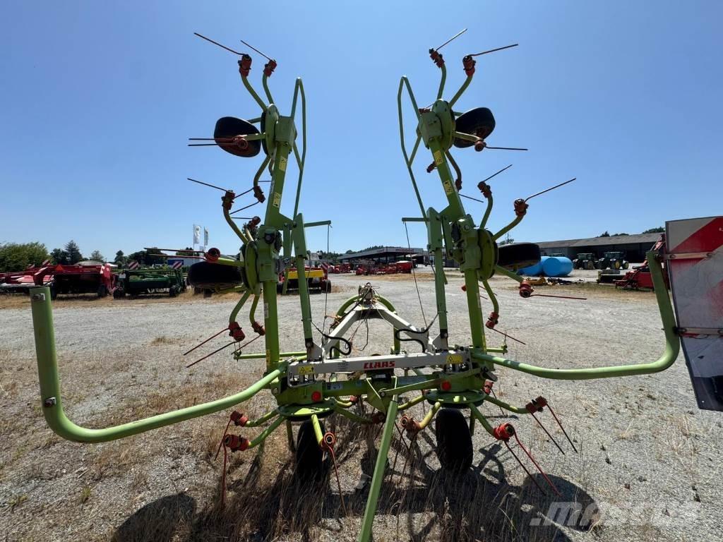CLAAS VOLTO670 犁耙和摊草机