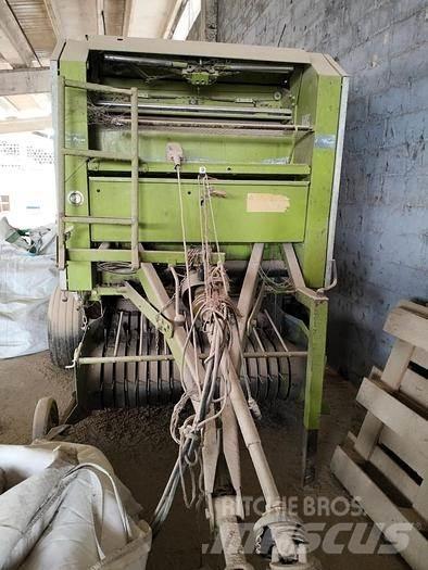 CLAAS ROLLANT66 圆捆打捆机