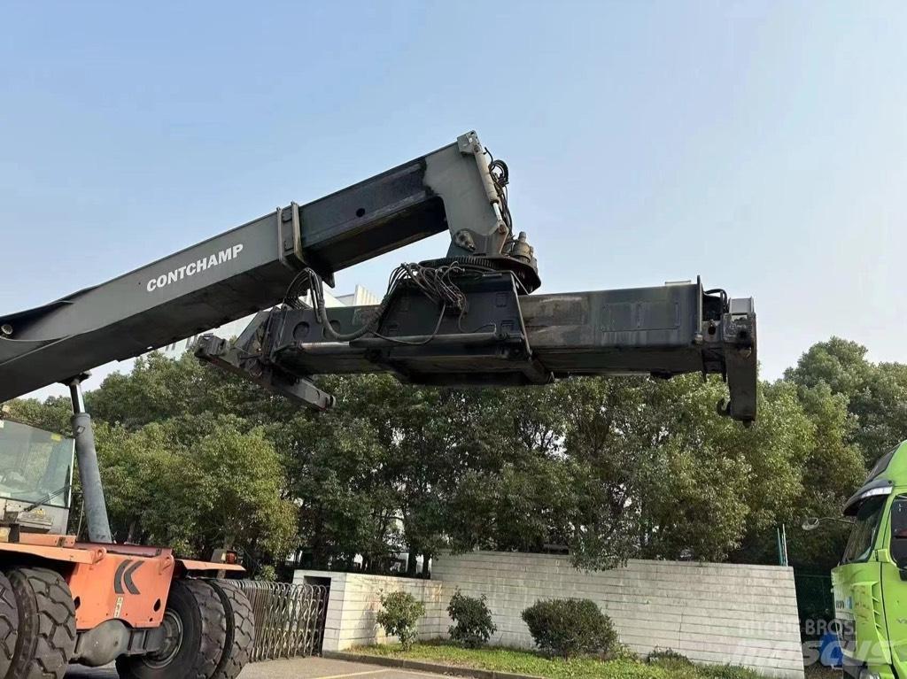 Kalmar M 517 正面吊