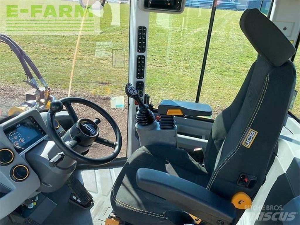 JCB 437 ht 小型挖掘机