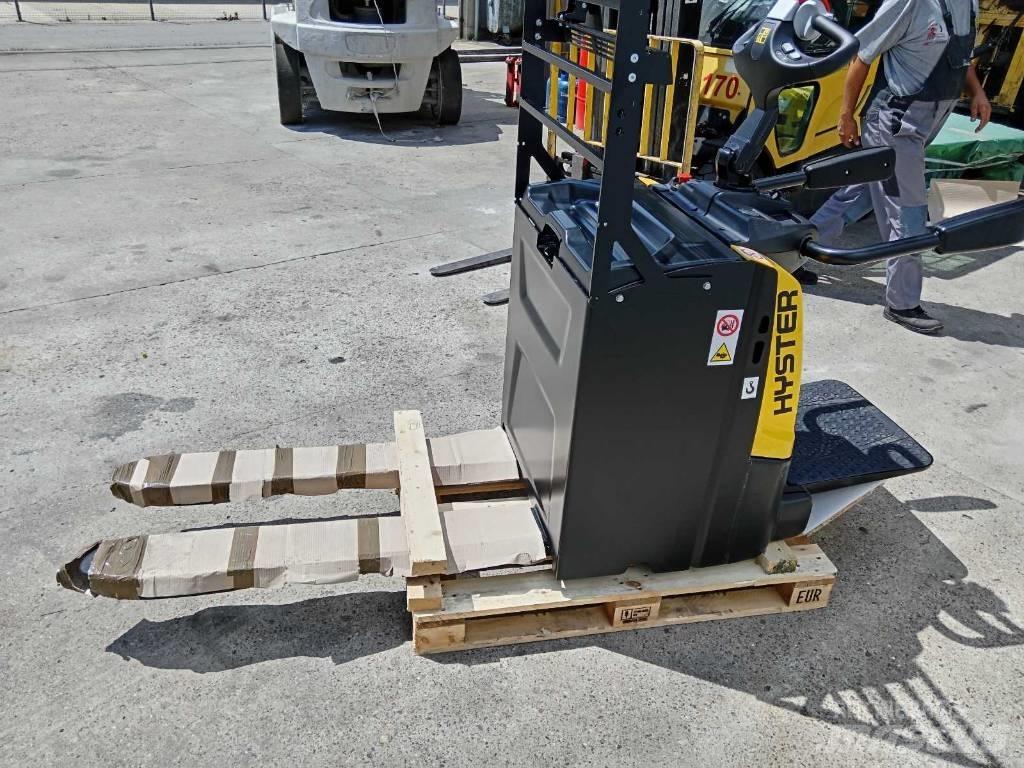 Hyster P2.0S 电动搬运车