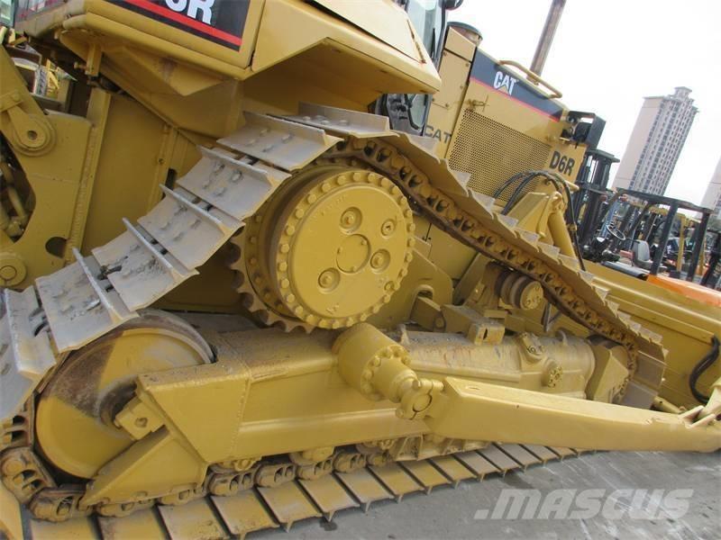 CAT D 6 R 平地机/推土机