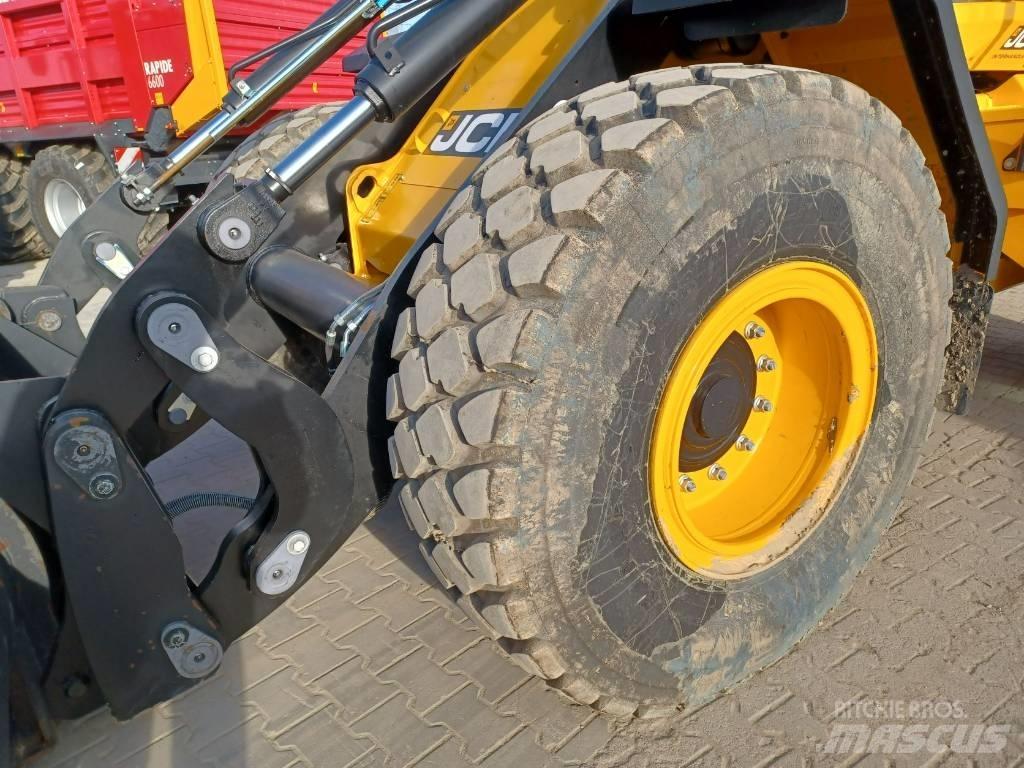 JCB 427 HT 轮式装载机