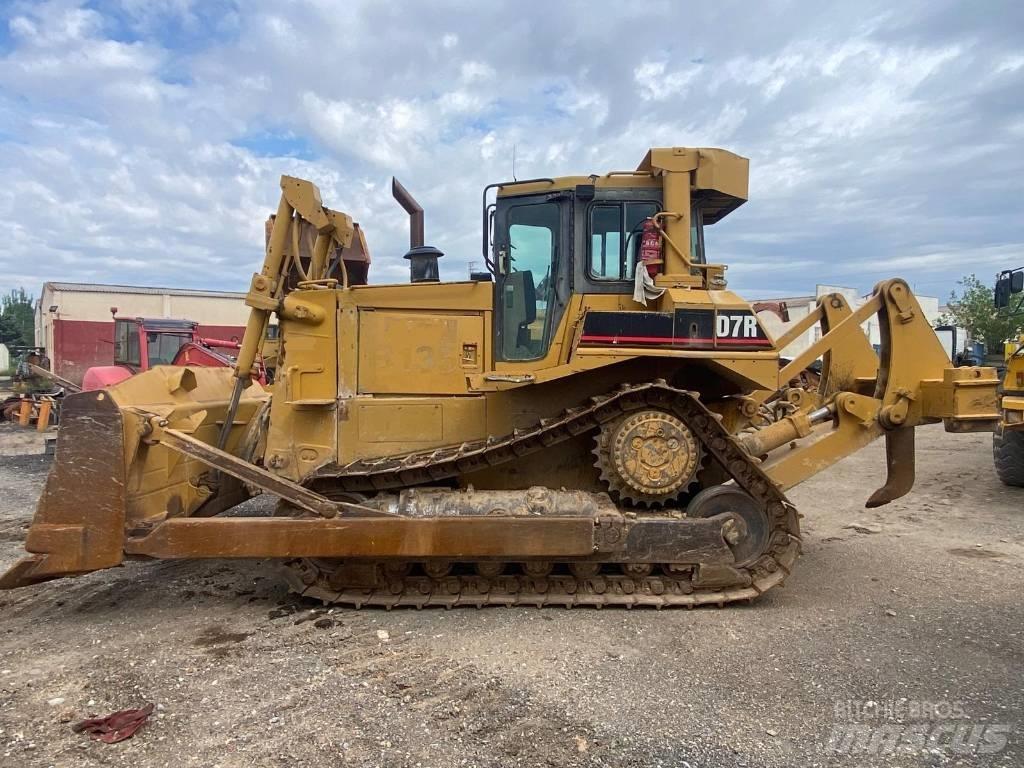 CAT D 7 R 履带式推土机