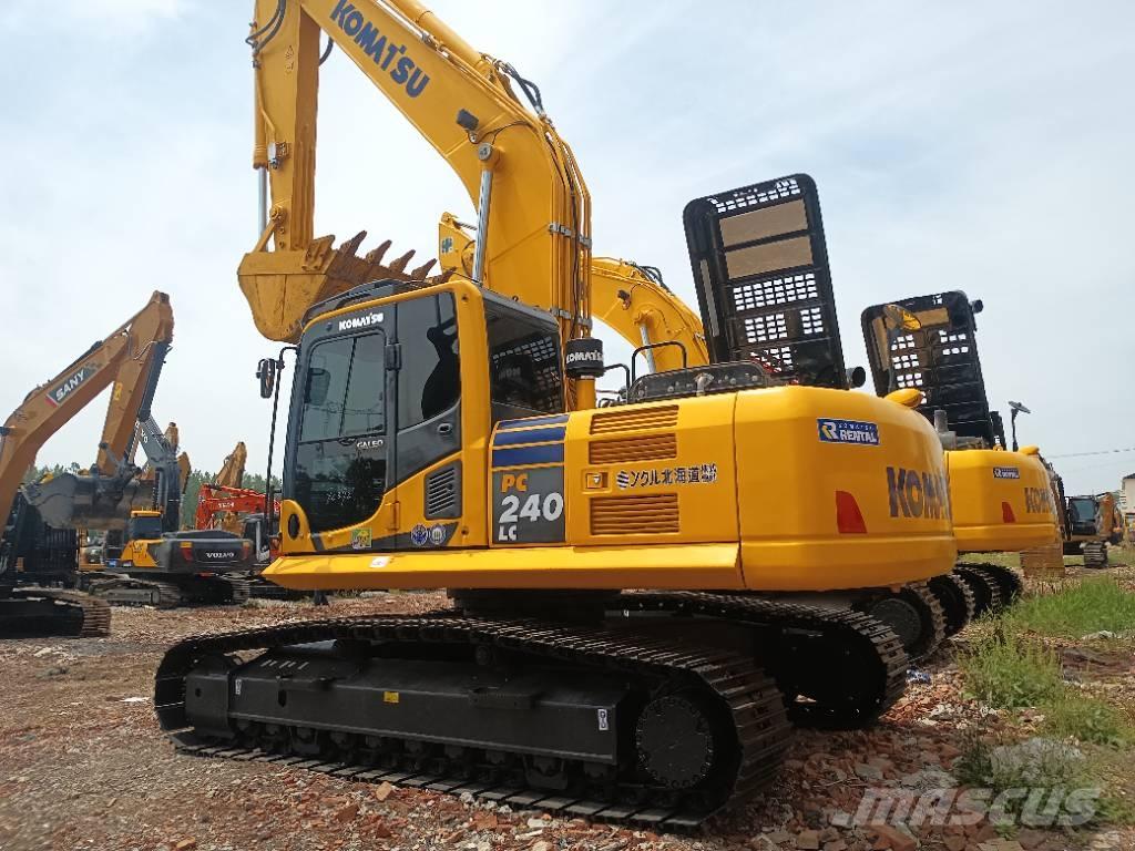 Komatsu PC 240 履带挖掘机