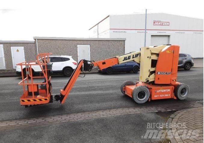 JLG E 300 AJP 曲臂高空工作平台