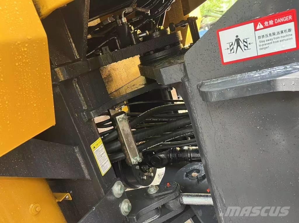 XCMG ZL50CN 轮式装载机