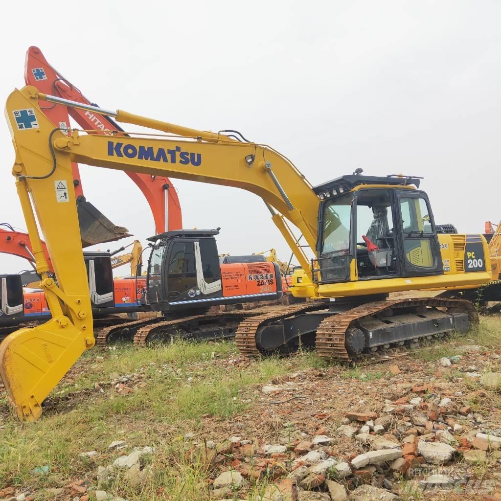 Komatsu PC200-8 履带挖掘机