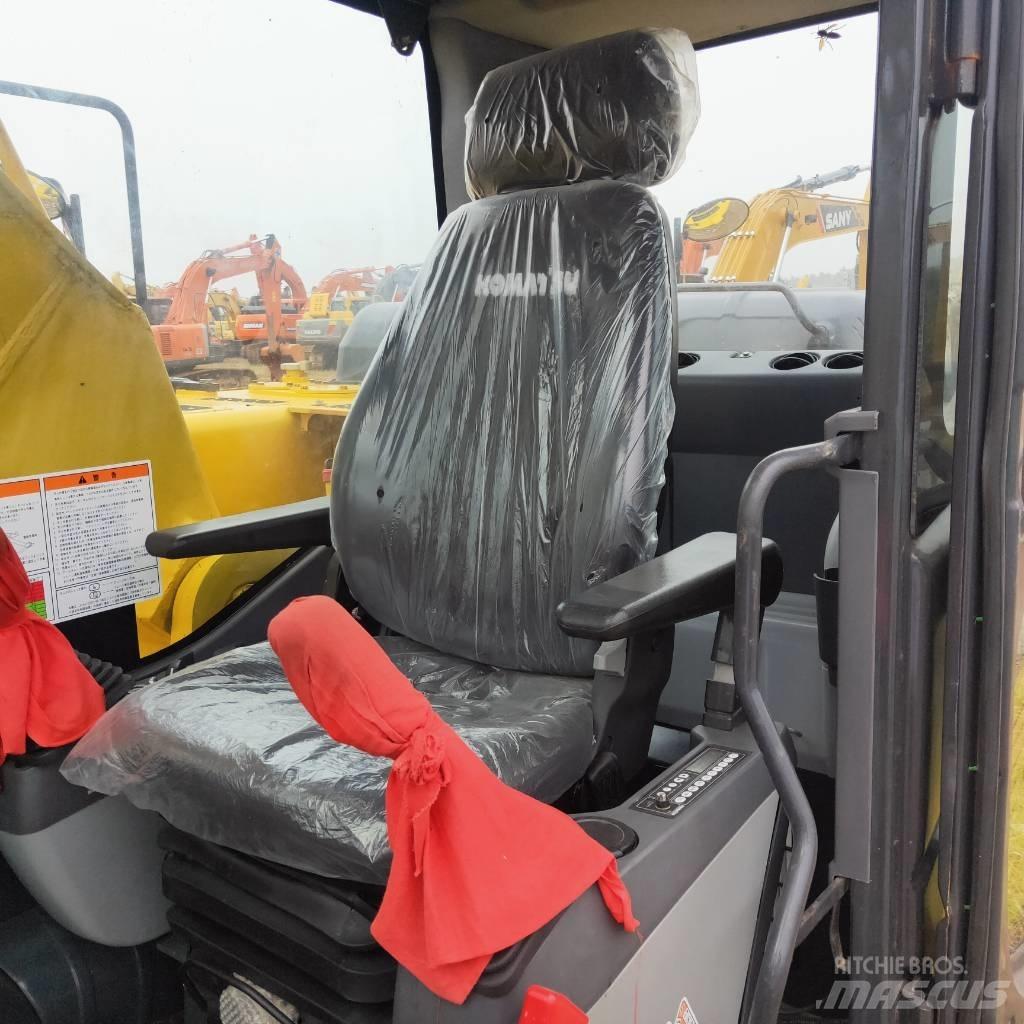 Komatsu PC200-8 履带挖掘机