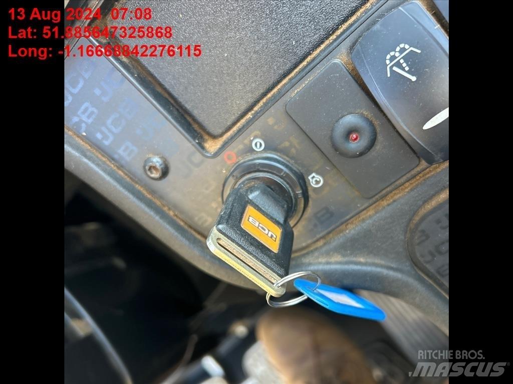 JCB 535-95 伸缩臂叉装车|叉装车