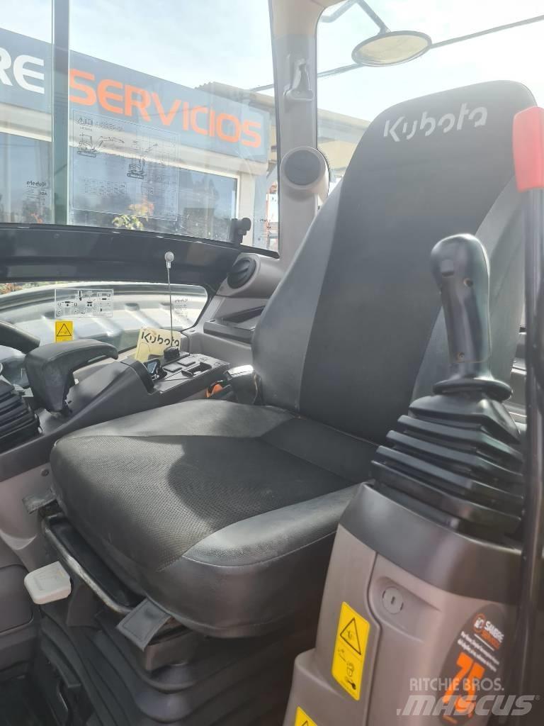 Kubota U 56-5 小型挖掘机
