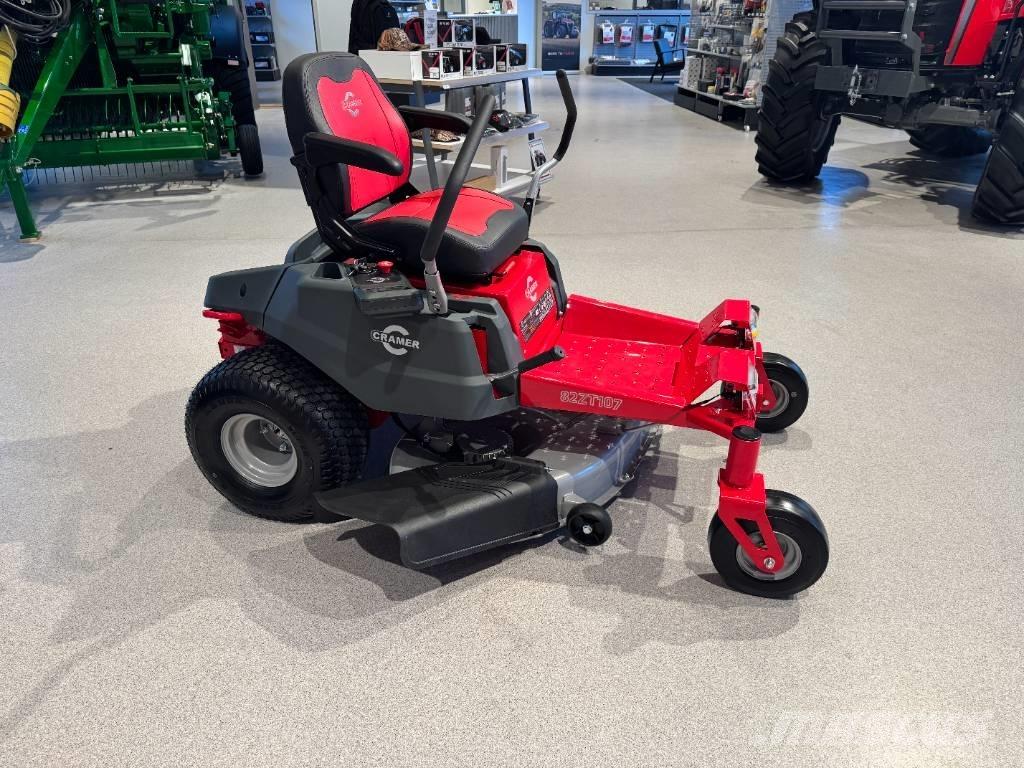 Cramer 82ZT107 骑乘式割草机