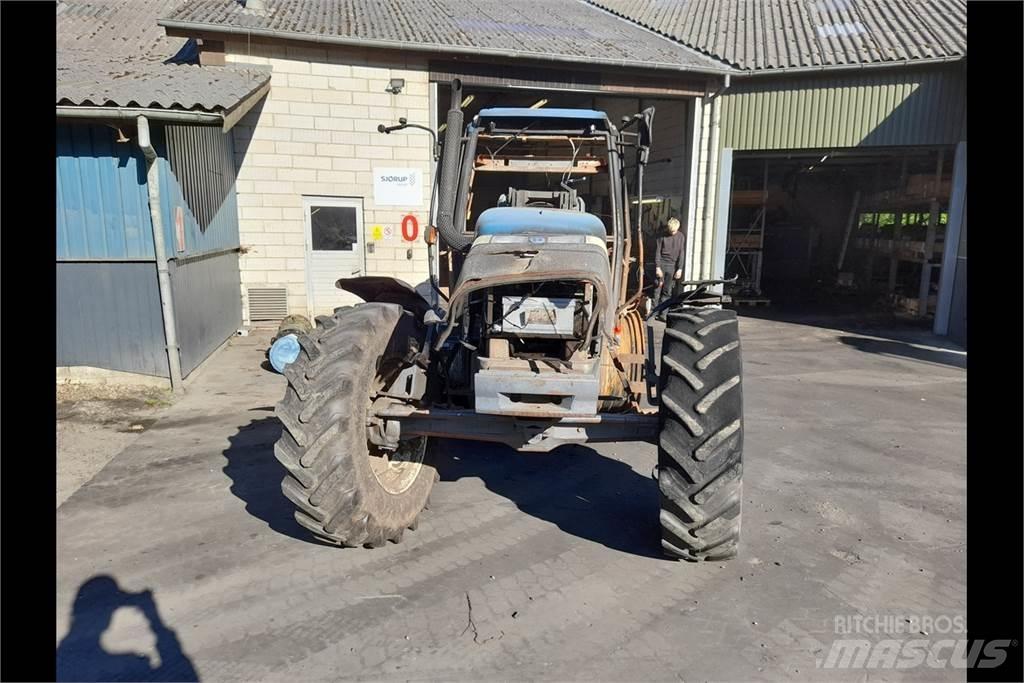 New Holland 8160 拖拉机/农用车