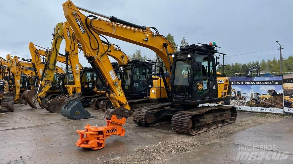 JCB JS 145 LC 履带挖掘机