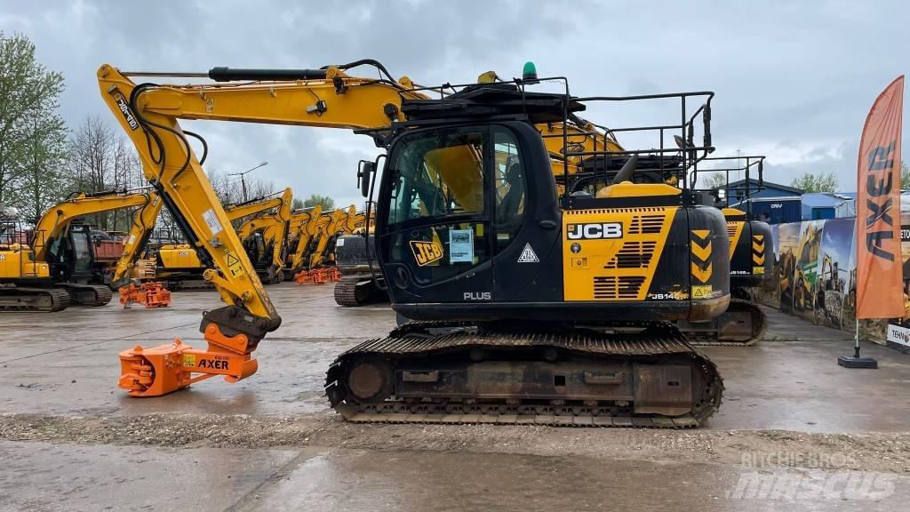 JCB JS 145 LC 履带挖掘机