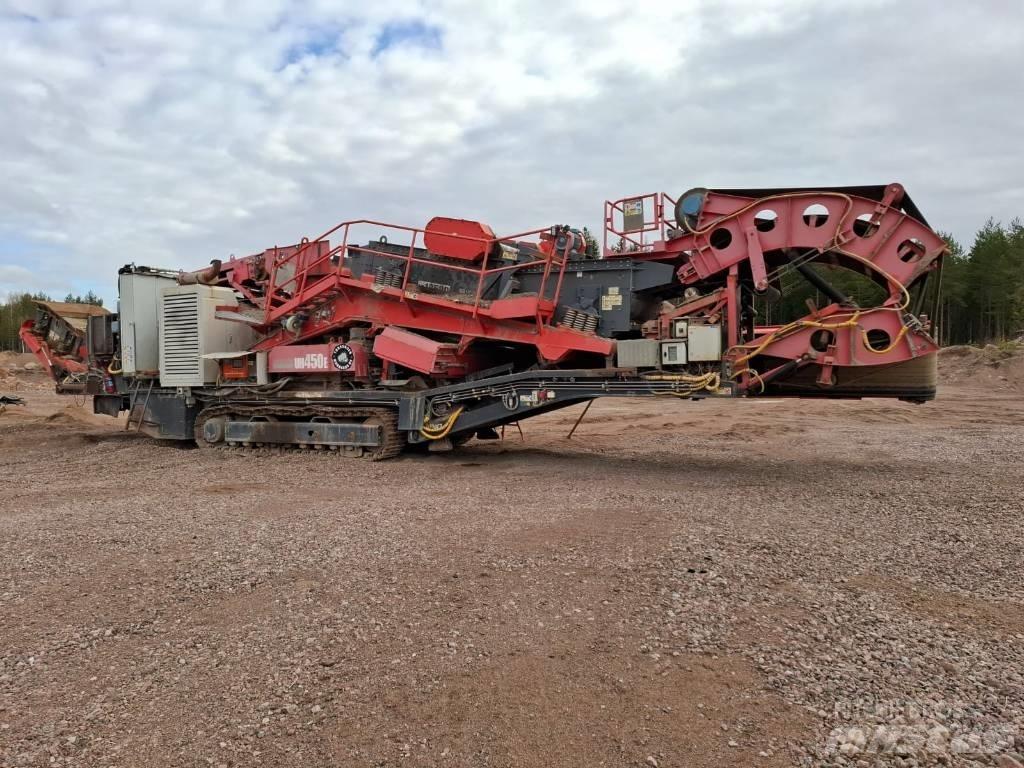 Sandvik UH 450 E 移动式破碎机