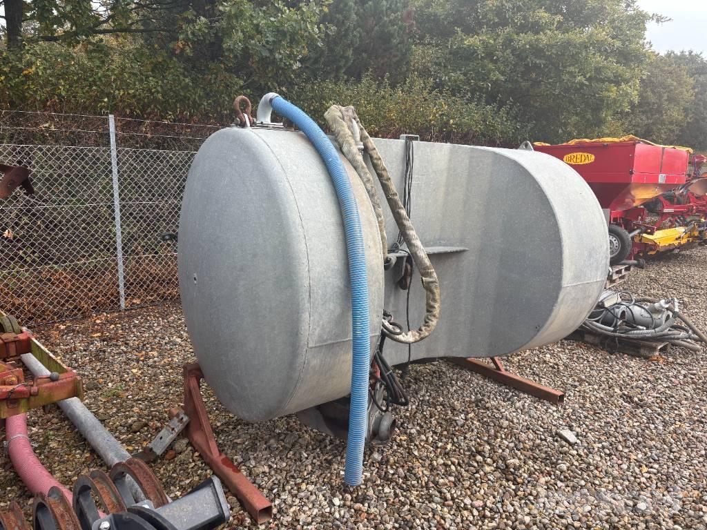 Harsø Fronttank 水肥车