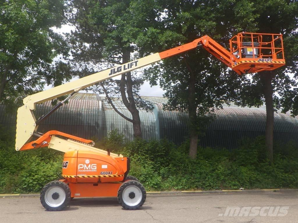 JLG 600AJ 曲臂高空工作平台