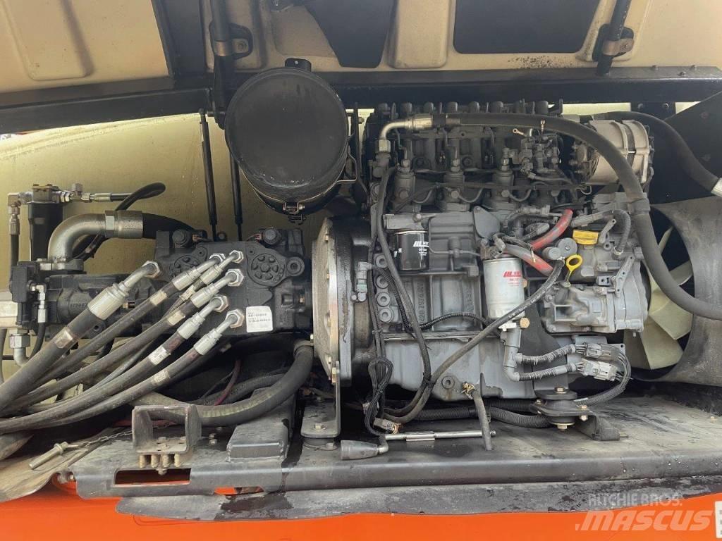 JLG 1250 AJP 曲臂高空工作平台