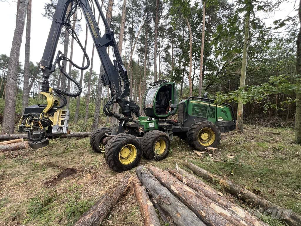 John Deere 1270 G 收割机