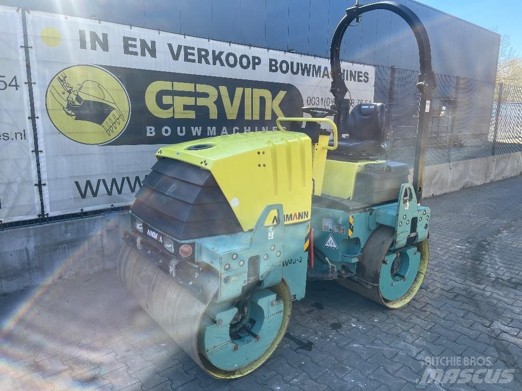 Ammann AV 40-2 双轮压路机