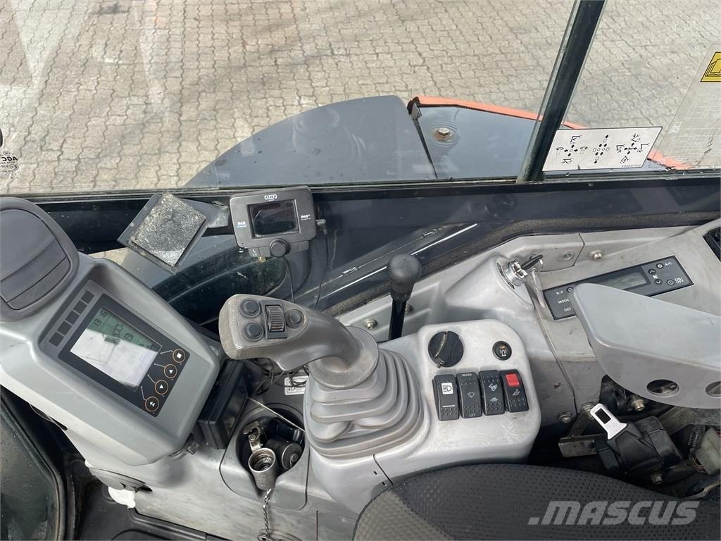 Hitachi ZX 38 U-5 A 小型挖掘机