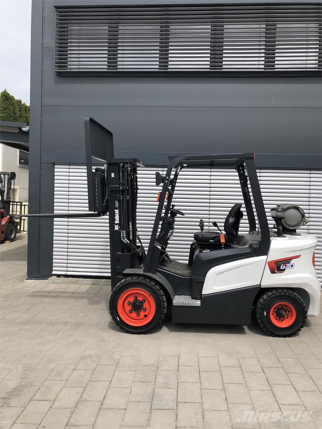 Bobcat G30 NXP 天然气叉车