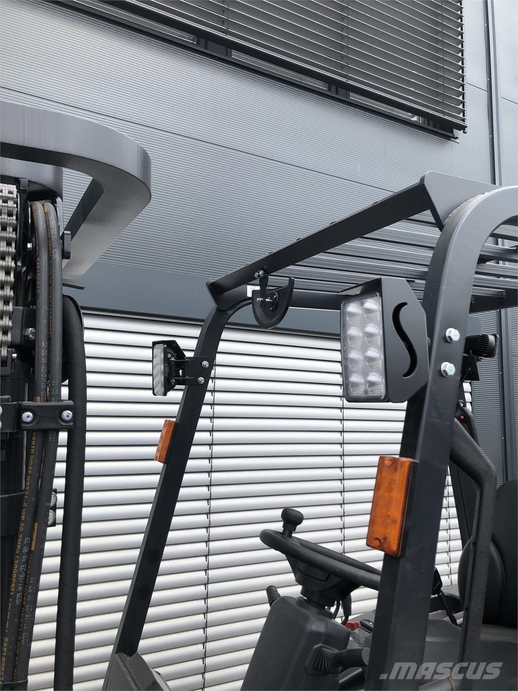 Bobcat G30 NXP 天然气叉车