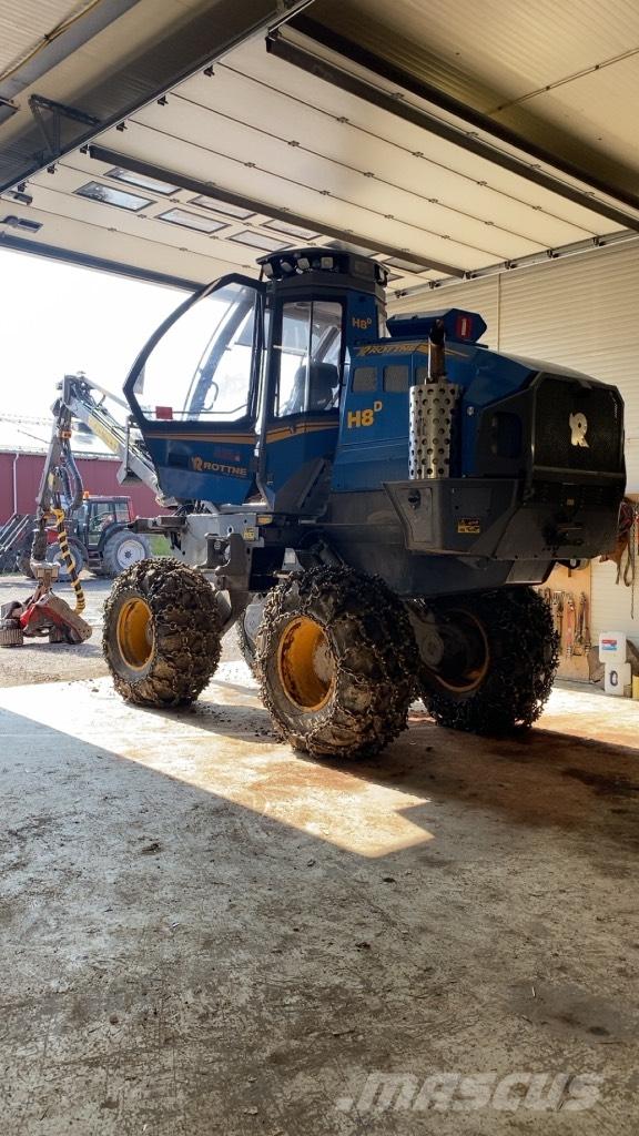 Rottne H8D 收割机