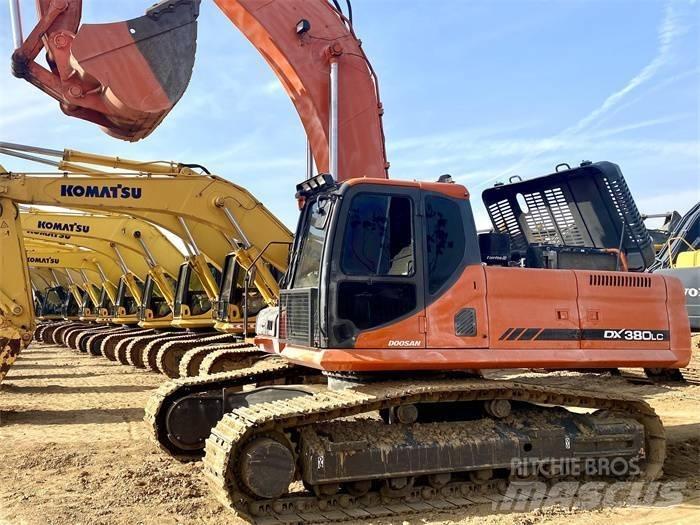 Doosan DX 380 LC 履带挖掘机