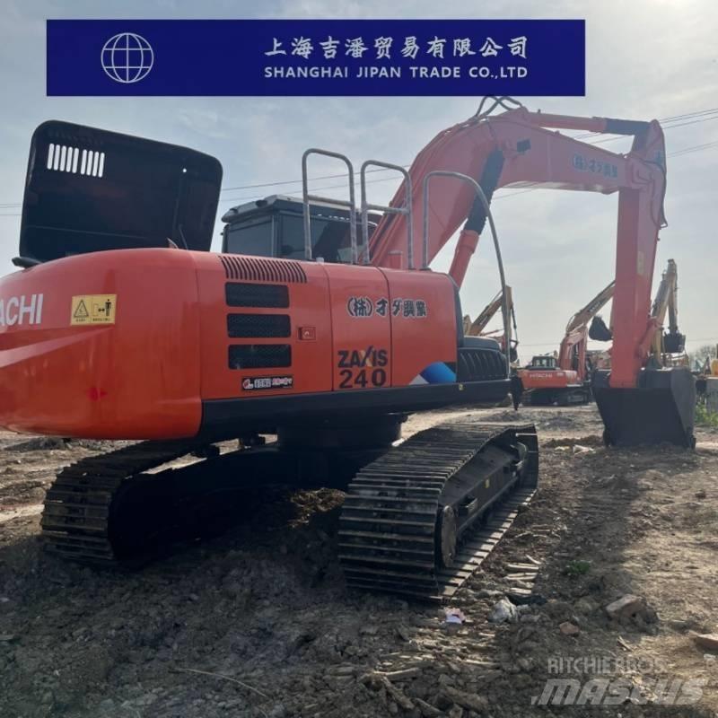 Hitachi ZX 240 履带挖掘机