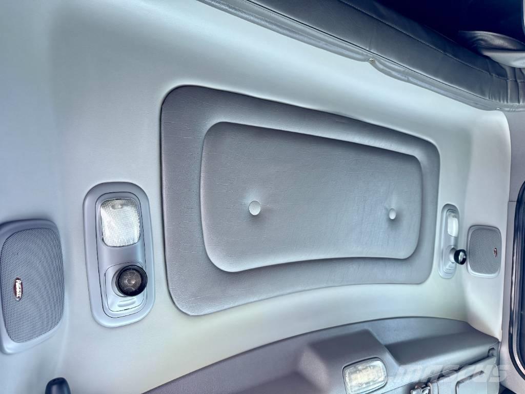 Peterbilt 389 牵引车