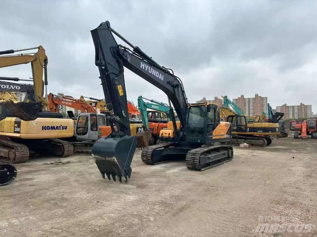 Hyundai 225LC-9T 履带挖掘机