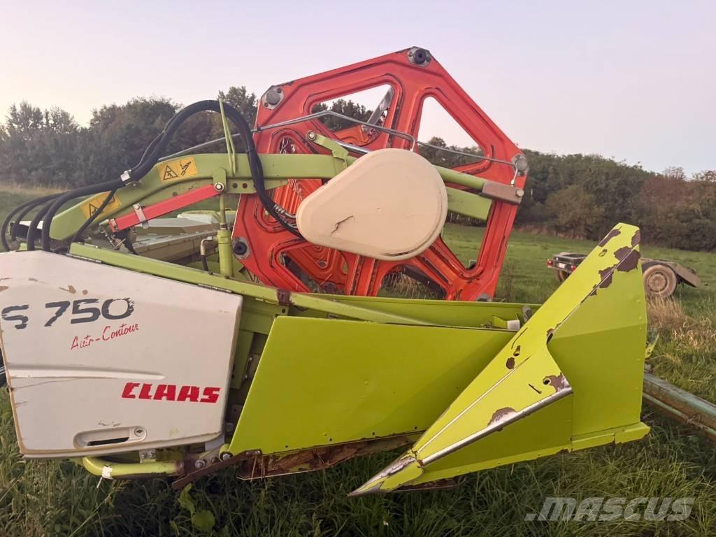 CLAAS S 750 联合收割机头