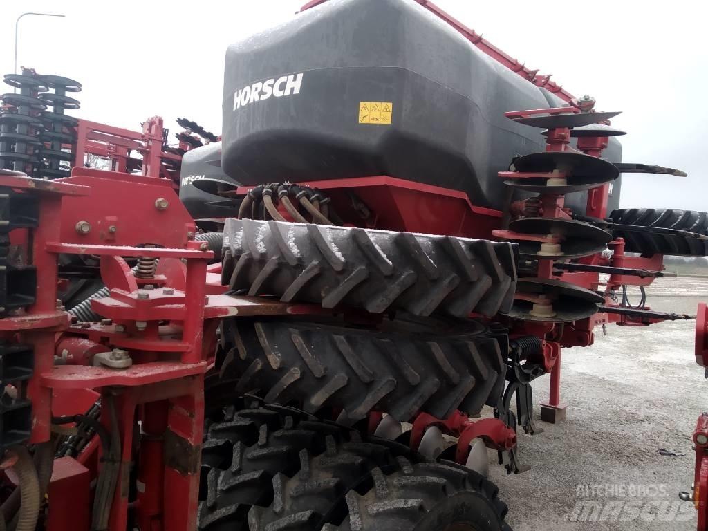 Horsch Focus 4 TD 条播机
