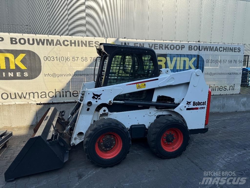 Bobcat S630 滑移装载机