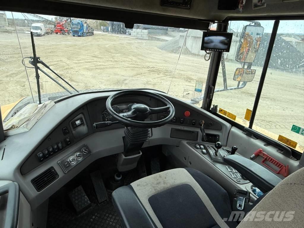 Volvo A 35 G 铰接式自卸车