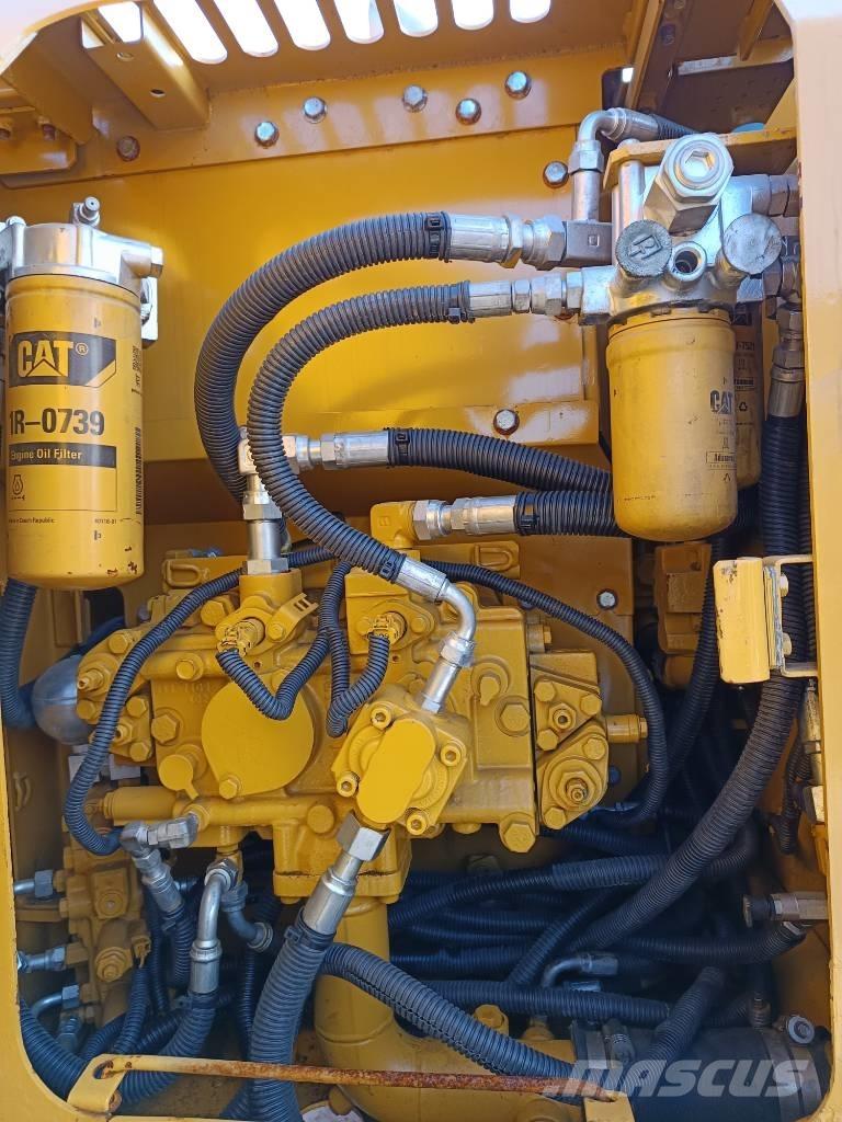 CAT 312 D 履带挖掘机
